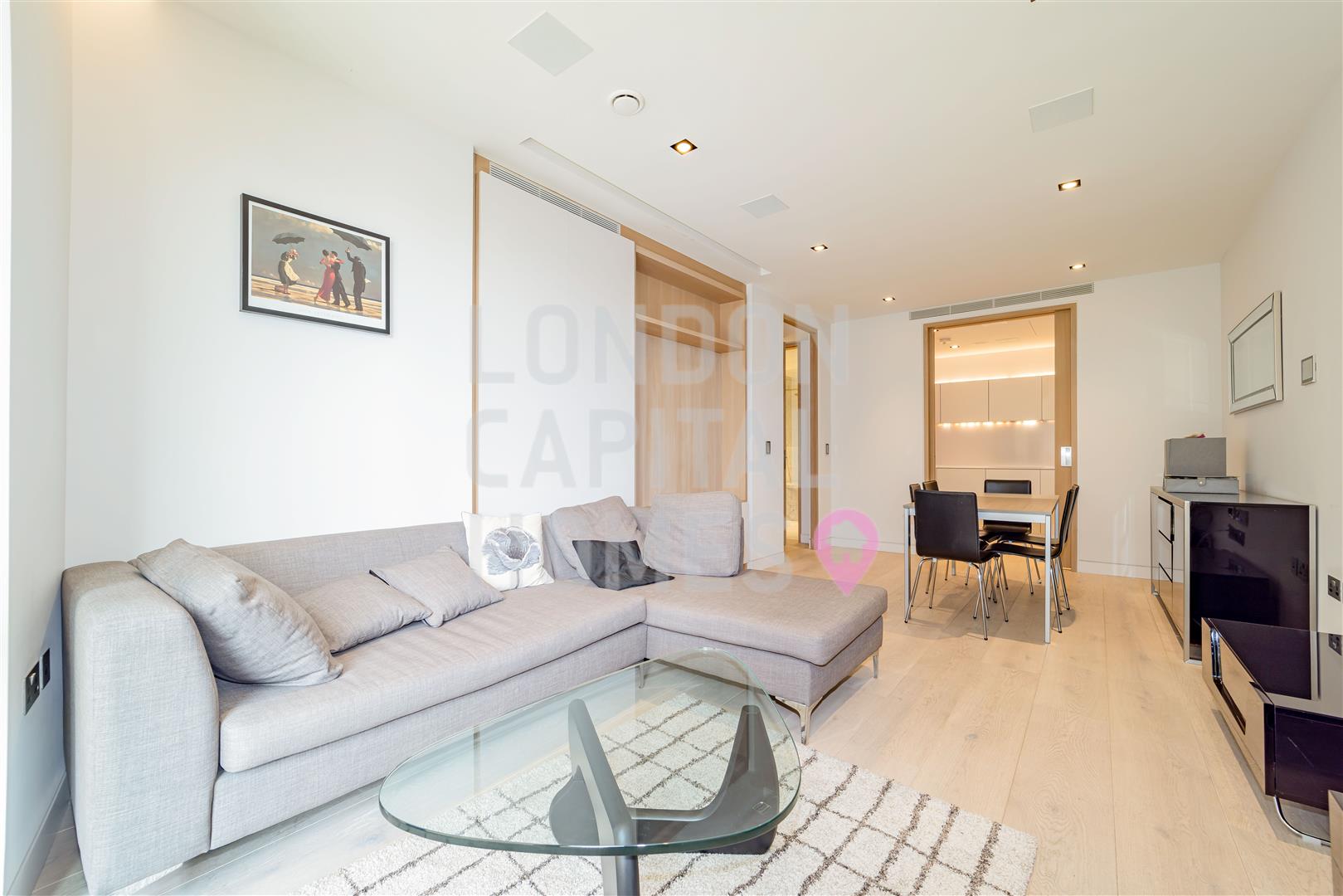 2 bed property in Duchess Walk, London